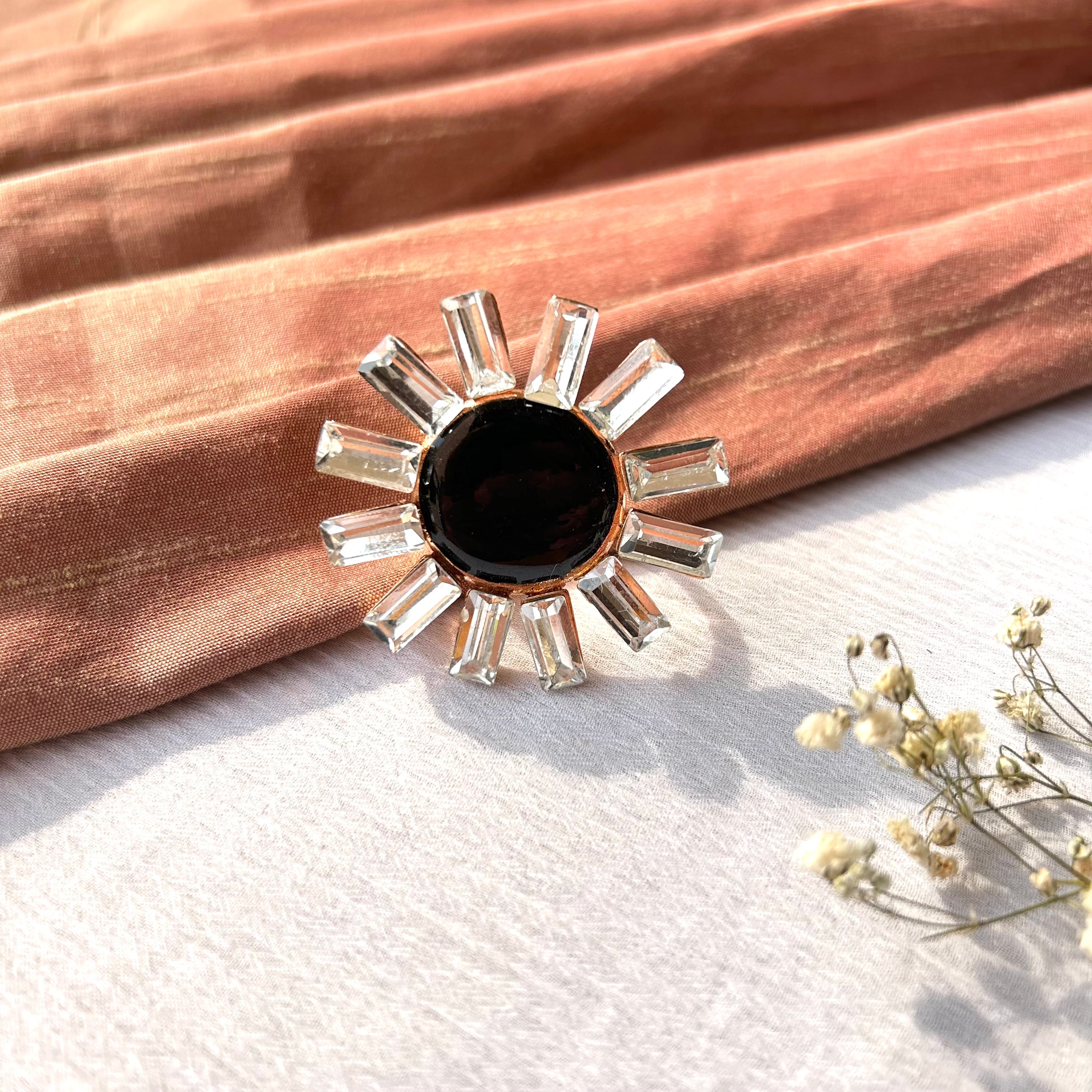 Amara Ring