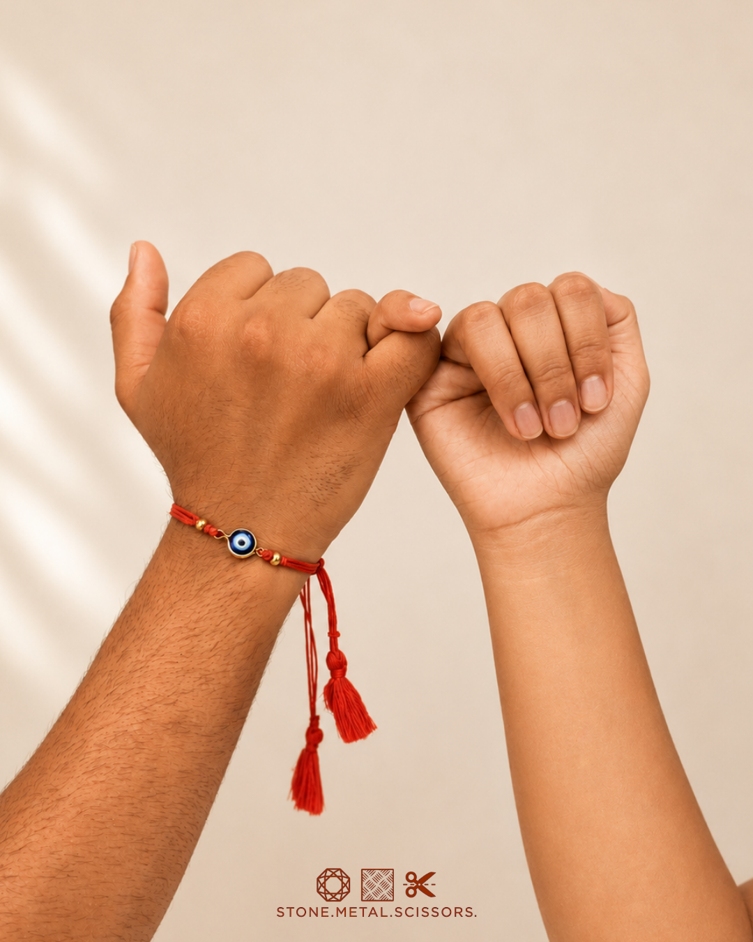 Nazariya Rakhi- Red