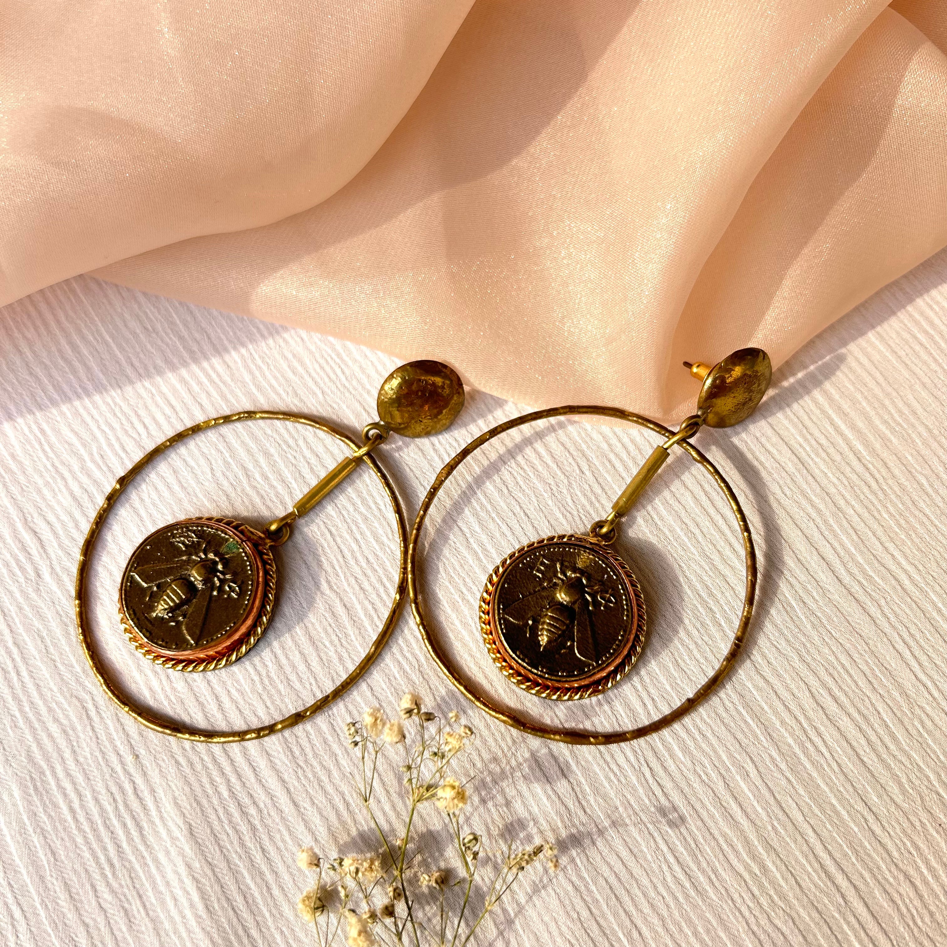 Bee Chic Hoop Earrings