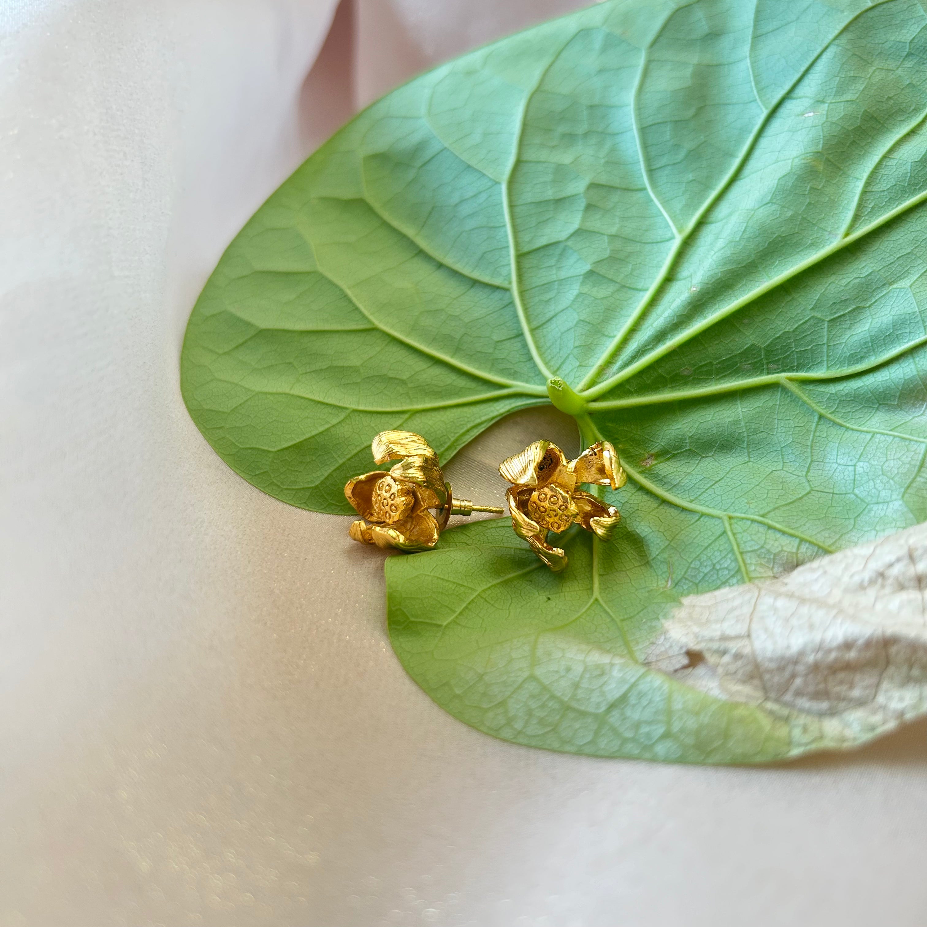 Suvarna Earrings