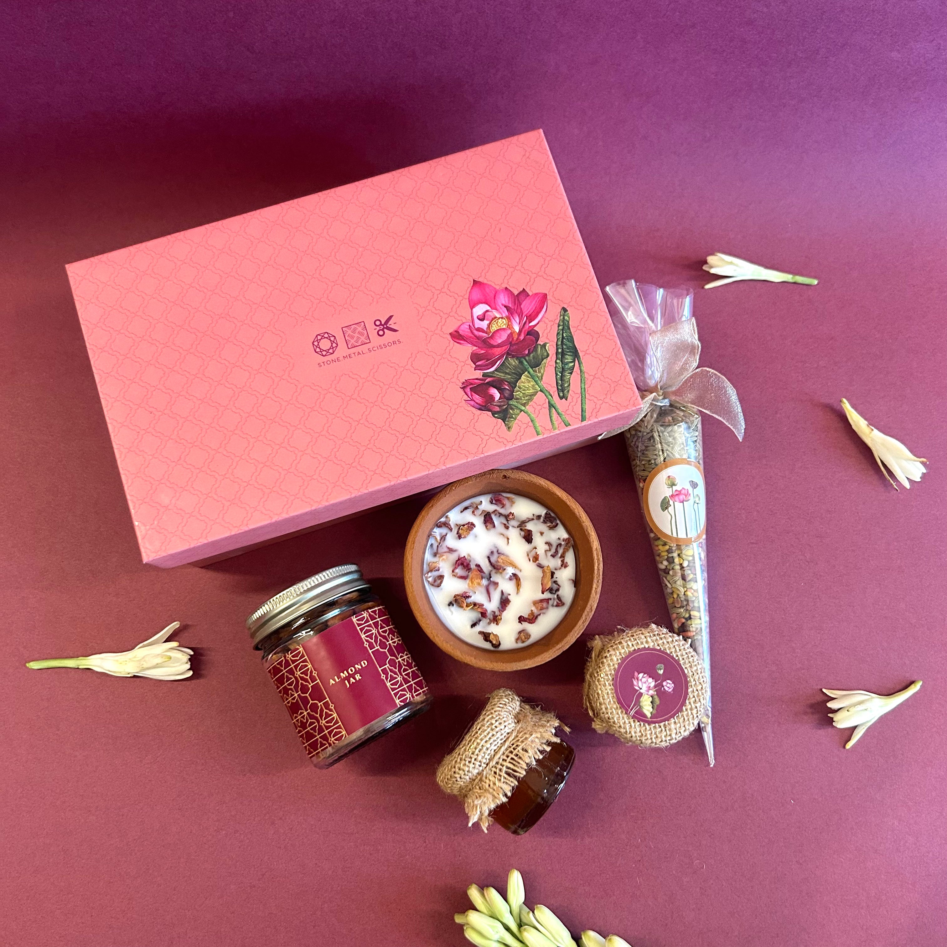 Almog Hamper