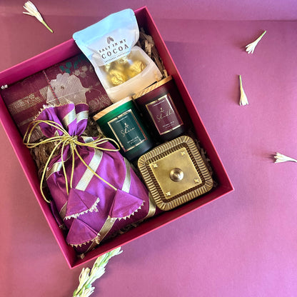 Manikya Hamper