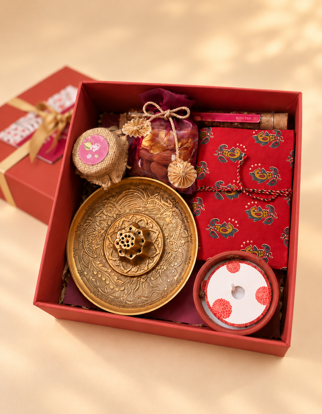 Katha Hamper